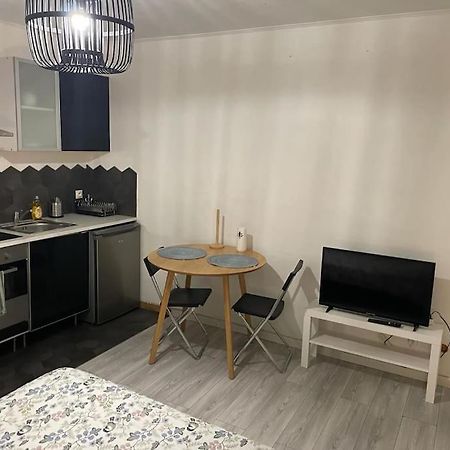 Studio One Proche Ligne 14 Kremlin Bicetre Arcueil Bagian luar foto